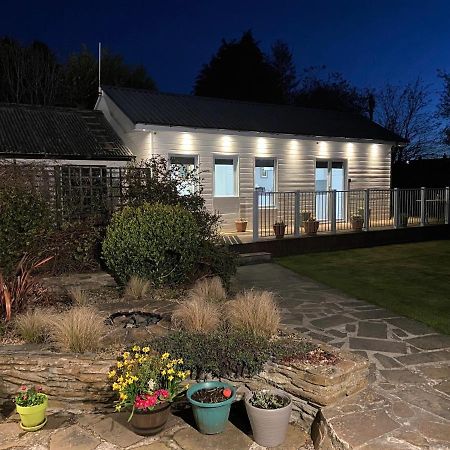 Chalet On The Green - Self Contained With Parking. Inshes Eksteriør bilde